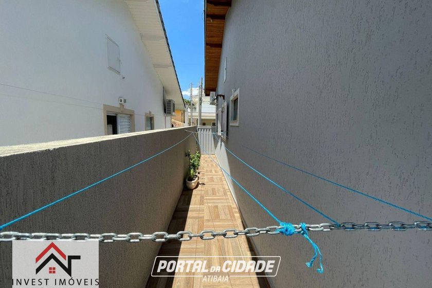 Casa &agrave; venda - 200m&sup2; - Condom&iacute;nio Residencial Pedra Grande