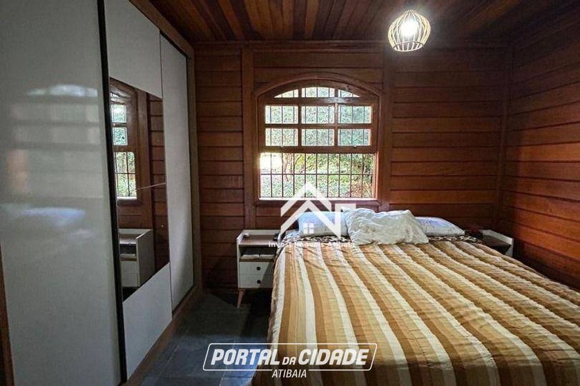 Casa para alugar - 180m&sup2; - Vila Petr&oacute;polis