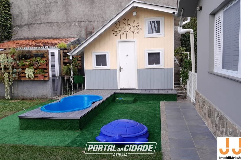 Casa &agrave; venda - 330m&sup2; - Jardim arco iris