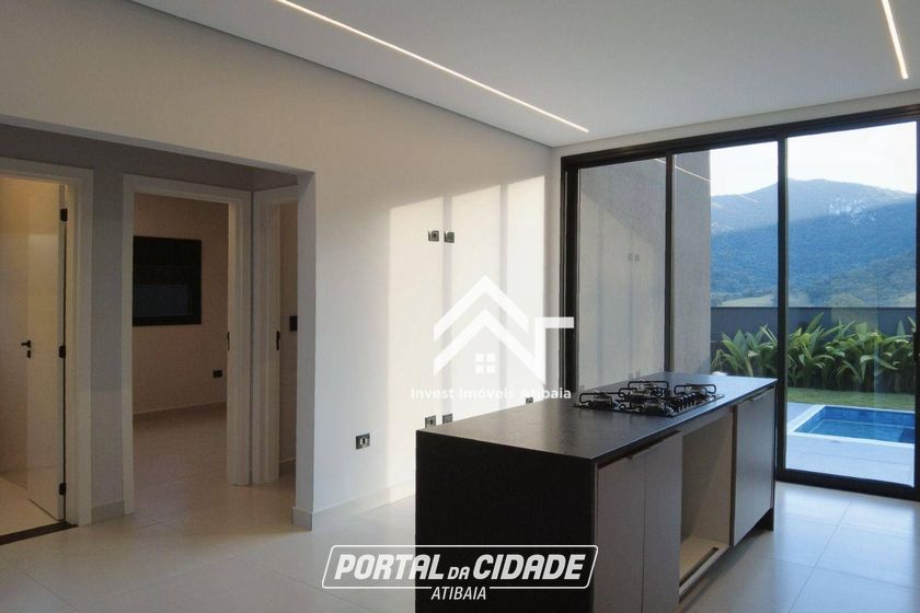 Casa &agrave; venda - 180m&sup2; - Condom&iacute;nio Portal Lamis