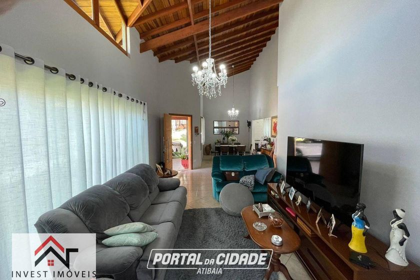 Casa &agrave; venda - 200m&sup2; - Condom&iacute;nio Residencial Pedra Grande
