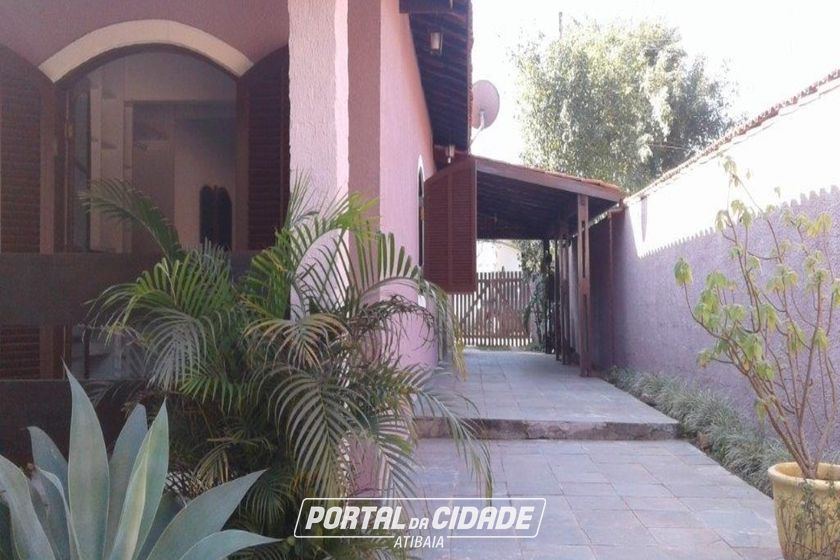 Casa &agrave; venda - 256m&sup2; - Rosario