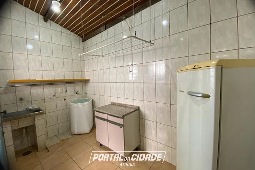 Casa para alugar - 307m&sup2; - Alvin&oacute;polis