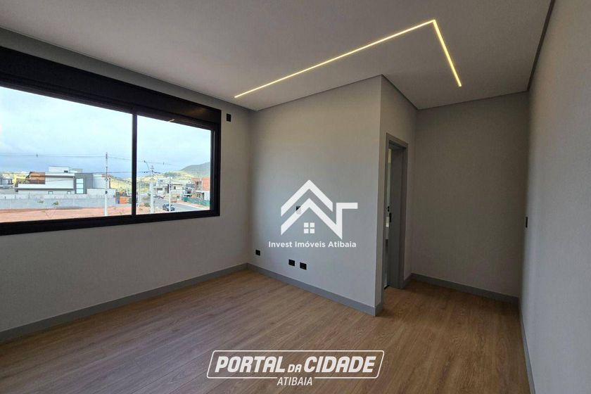 Casa &agrave; venda - 300m&sup2; - Vila Santista