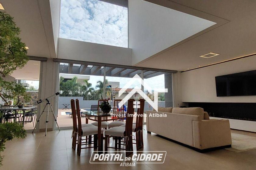 Casa &agrave; venda - 350m&sup2; - Tanque