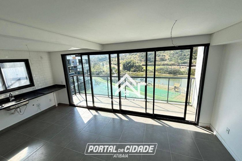 Apartamento &agrave; venda - 190m&sup2; - Nova Gard&ecirc;nia