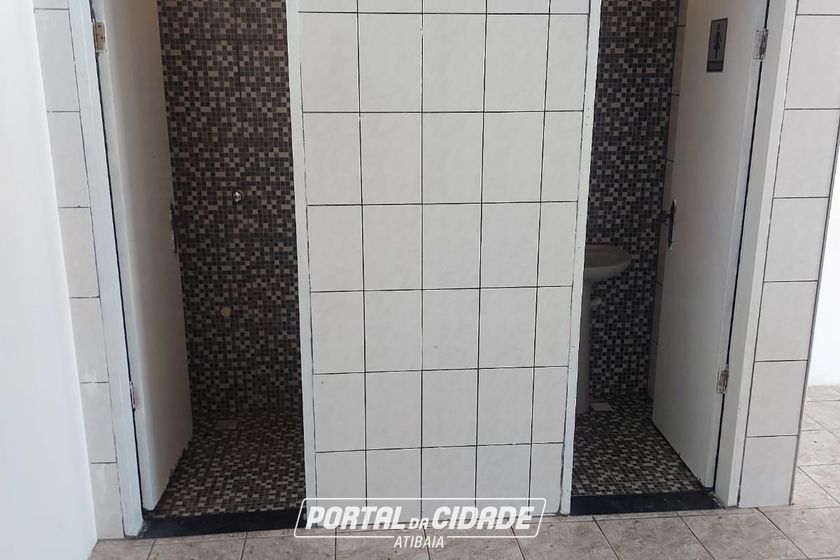 Sal&atilde;o Comercial para alugar - 50m&sup2; - ALVIN&Oacute;POLIS