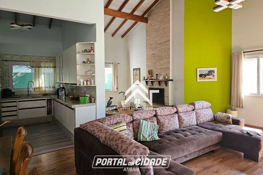 Casa para alugar - 235m&sup2; - Condom&iacute;nio Figueira Garden