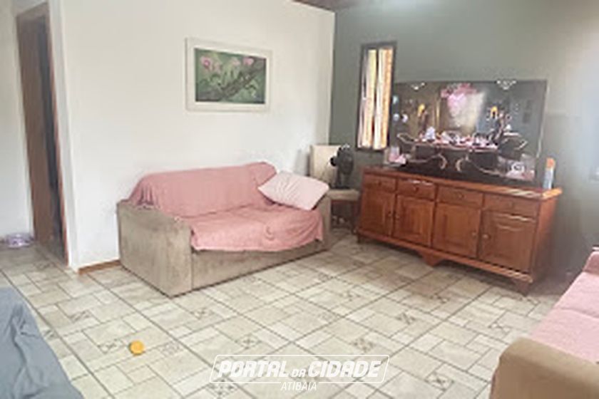 Ch&aacute;cara &agrave; venda - 1142m&sup2; - Ch&aacute;caras Fern&atilde;o Dias