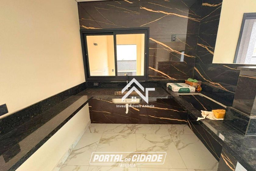 Casa &agrave; venda - 102m&sup2; - Nova Cerejeiras