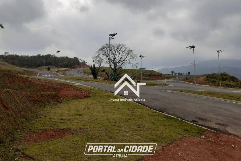 Terreno &agrave; venda - 300m&sup2; - Lamis