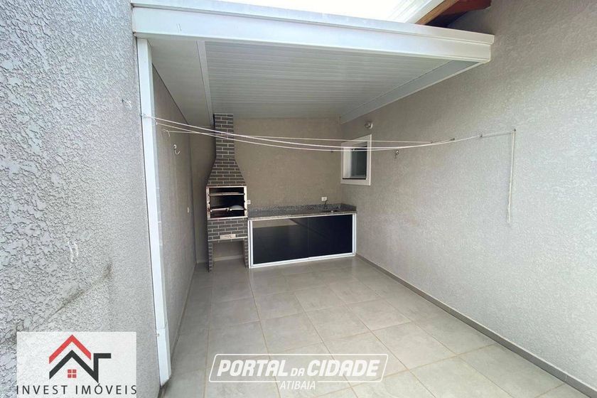 Casa &agrave; venda - 130m&sup2; - Nova Cerejeira