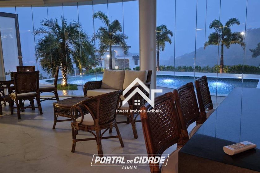 Casa &agrave; venda - 354m&sup2; - Itapor&atilde;
