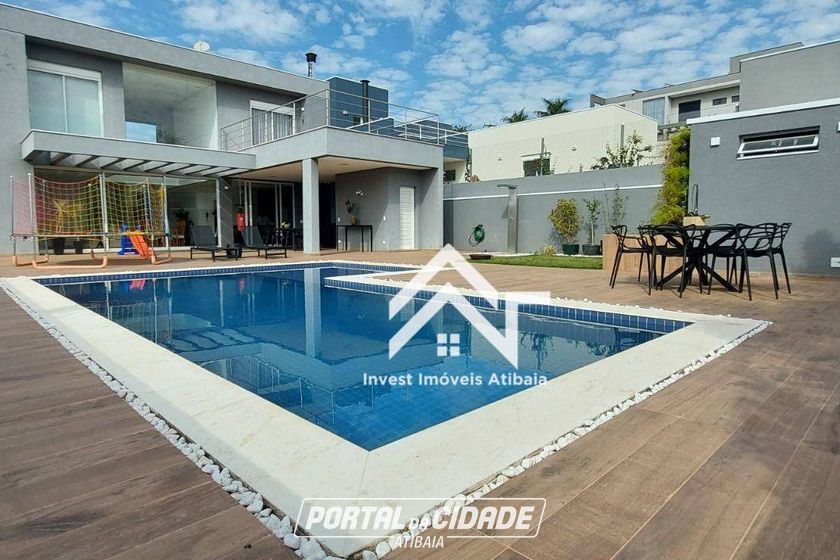 Casa &agrave; venda - 350m&sup2; - Tanque