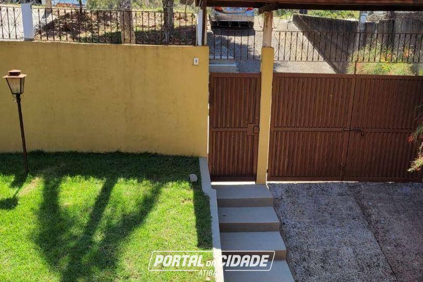 Casa &agrave; venda - 280m&sup2; - Tr&ecirc;s Pistas