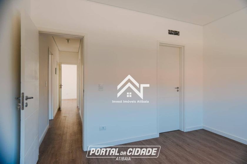 Casa &agrave; venda - 282m&sup2; - Vila Gard&ecirc;nia