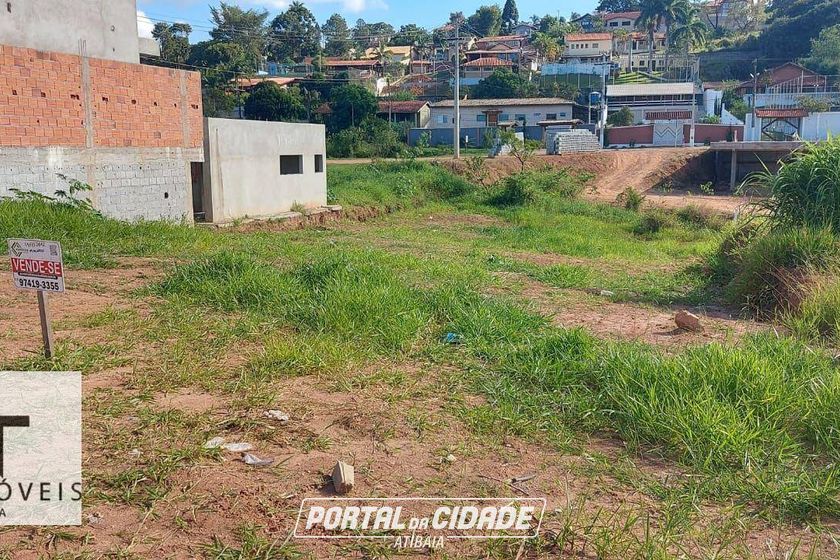 Terreno &agrave; venda - 805m&sup2; - Jardim Centen&aacute;rio