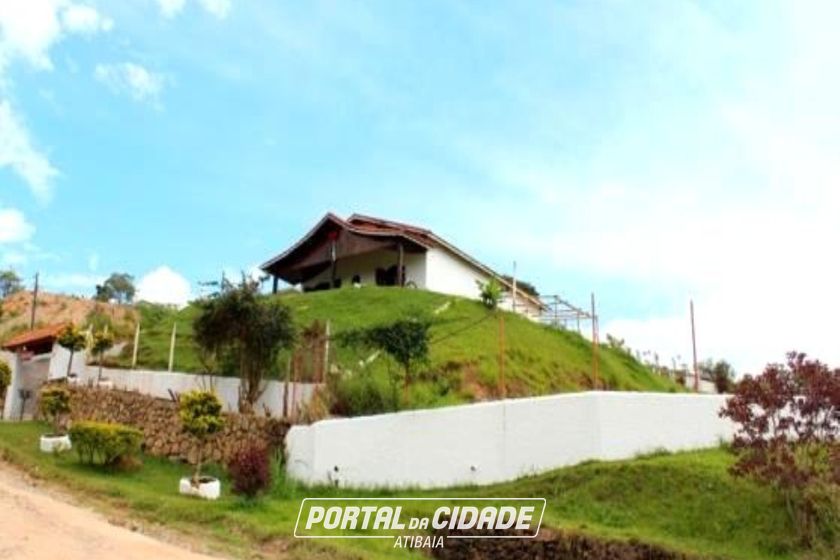 Ch&aacute;cara &agrave; venda - 260m&sup2; - Vit&oacute;ria R&eacute;gia