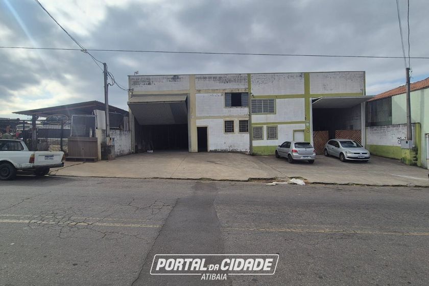 Sal&atilde;o Comercial &agrave; venda - 250m&sup2; - Jardim Imperial