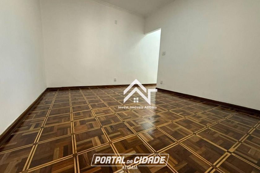 Casa para alugar - 252m&sup2; - Alvin&oacute;polis