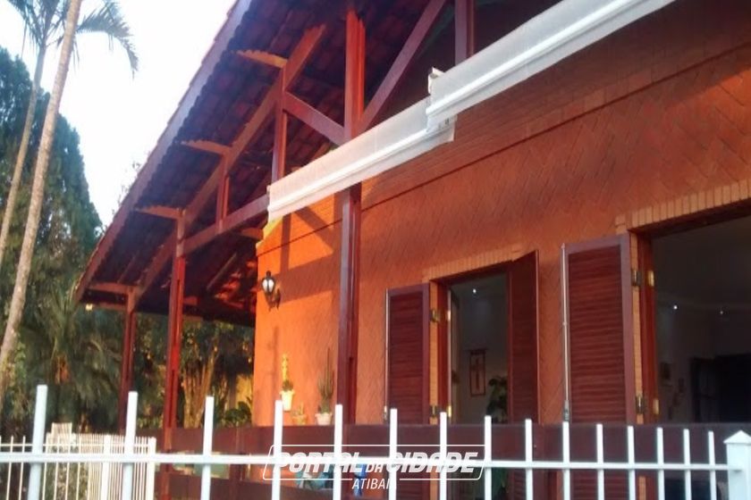 Casa &agrave; venda - 400m&sup2; - Jardim Paulista