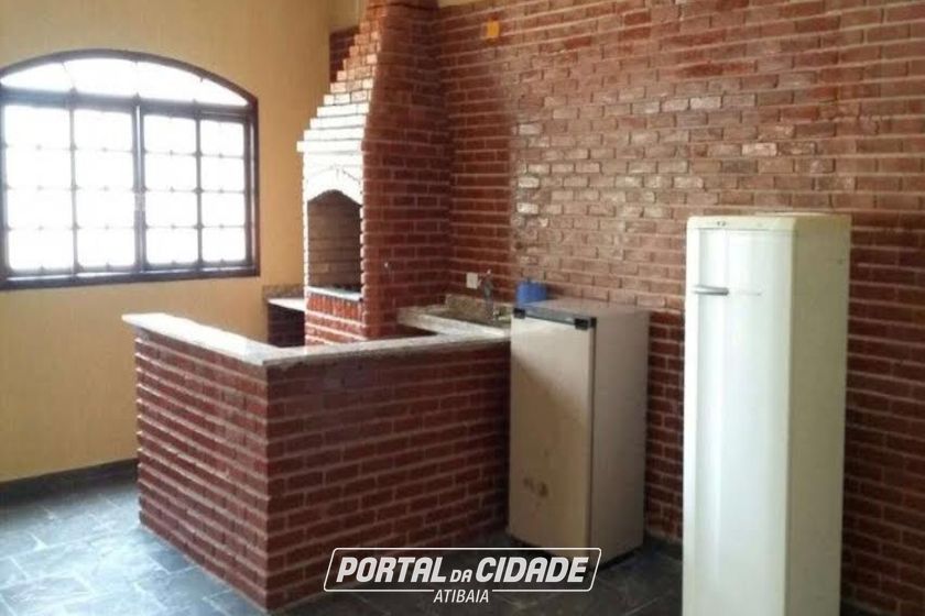 Ch&aacute;cara &agrave; venda - 5000m&sup2; - Port&atilde;o