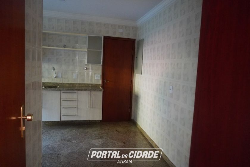 Apartamento &agrave; venda - 178m&sup2; - ITAPETINGA