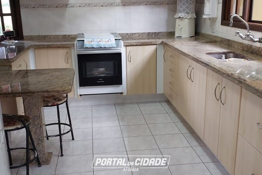 Casa &agrave; venda - 216m&sup2; - Jardim Silena
