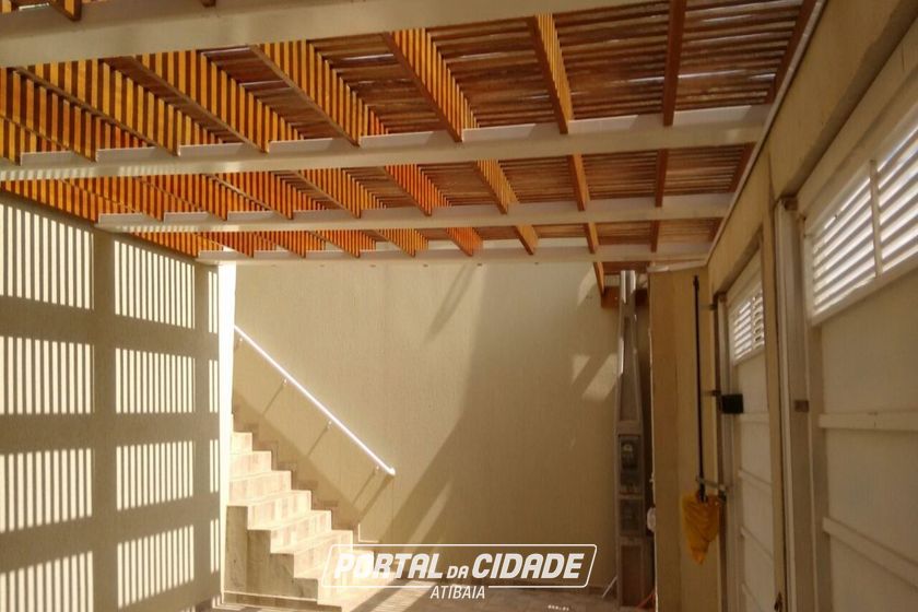 Casa &agrave; venda - 250m&sup2; - Retiro das Fontes