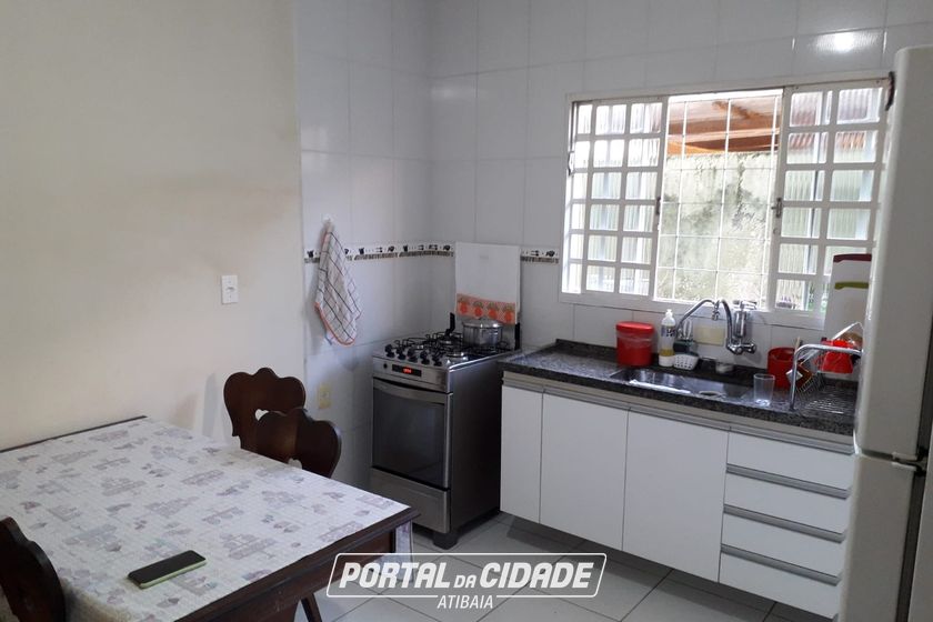 Casa &agrave; venda - 180m&sup2; - JARDIM CEREJEIRAS