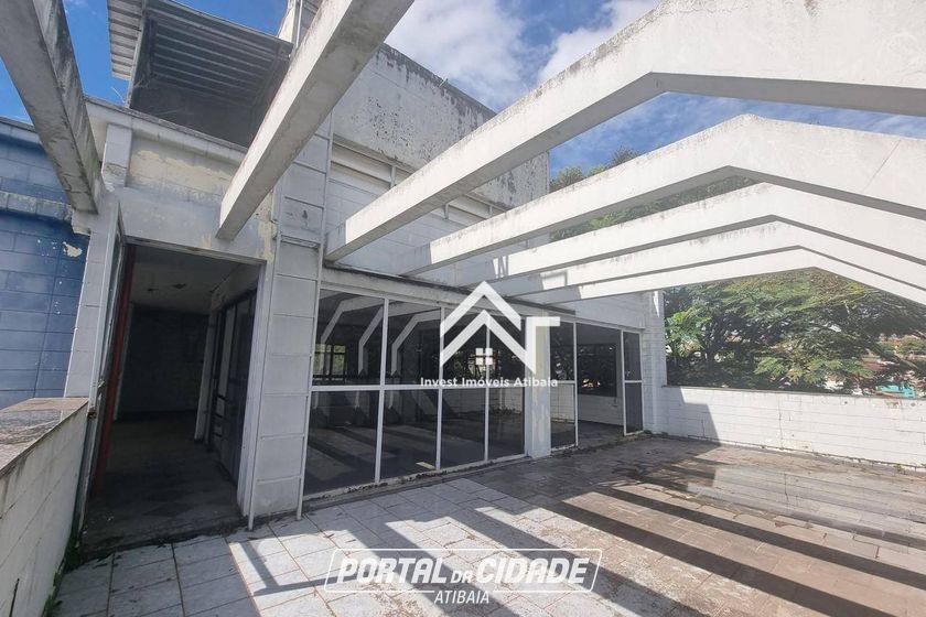 Sal&atilde;o Comercial para alugar - 2500m&sup2; - Jardim S&atilde;o Louren&ccedil;o