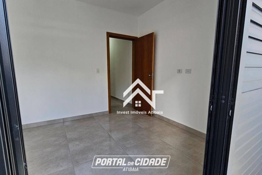 Casa &agrave; venda - 130m&sup2; - Jardim do Lago