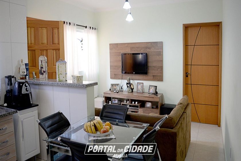 Casa &agrave; venda - 52m&sup2; - Jardim Imperial