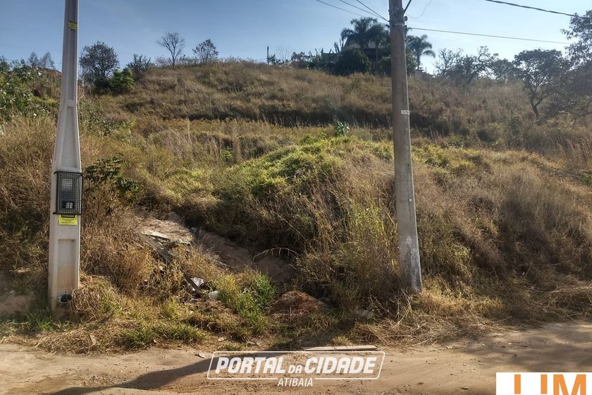 Terreno &agrave; venda - 1012m&sup2; - Jardim Est&acirc;ncia Brasil