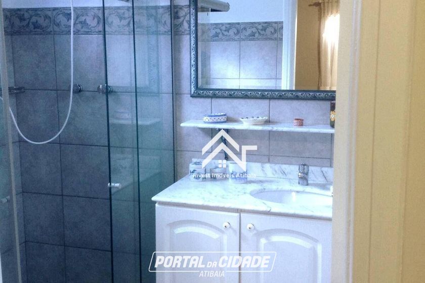 Casa para alugar - 245m&sup2; - Condominio Flamboyant B