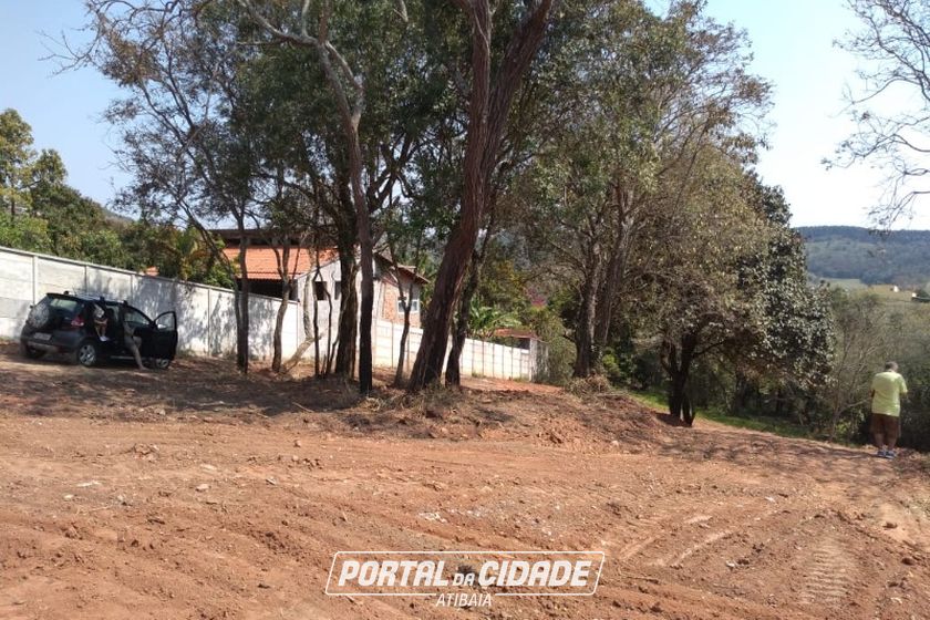 Terreno &agrave; venda - 1000m&sup2; - Vit&oacute;ria R&eacute;gia