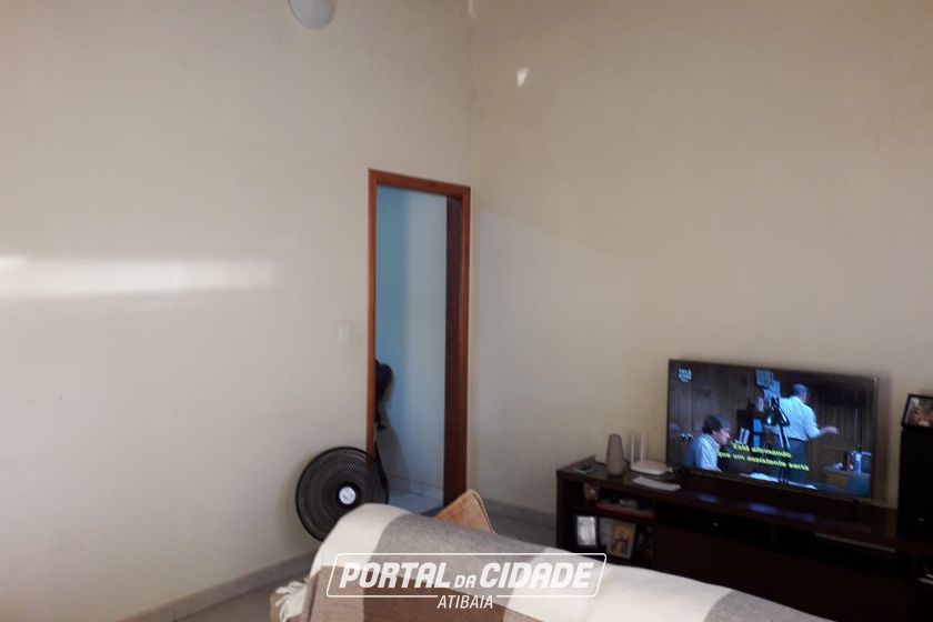 Casa &agrave; venda - 180m&sup2; - JARDIM CEREJEIRAS