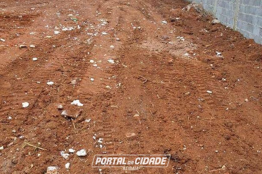 Terreno &agrave; venda - 400m&sup2; - Jardim dos Pinheiros