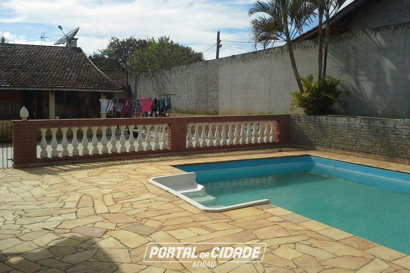 Ch&aacute;cara &agrave; venda - 150m&sup2; - Jardim Maracan&atilde;