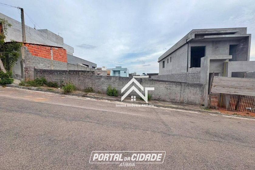 Terreno &agrave; venda - 350m&sup2; - Nova Cerejeira