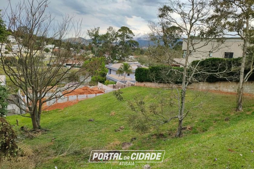 Terreno &agrave; venda - 842m&sup2; - Condom&iacute;nio Porto Atibaia