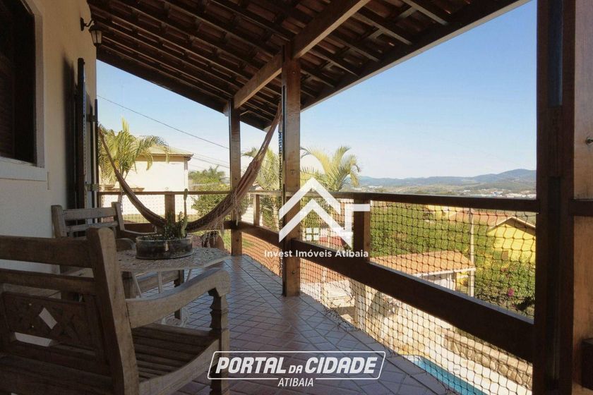 Casa &agrave; venda - 249m&sup2; - Jardim Colina do Sol