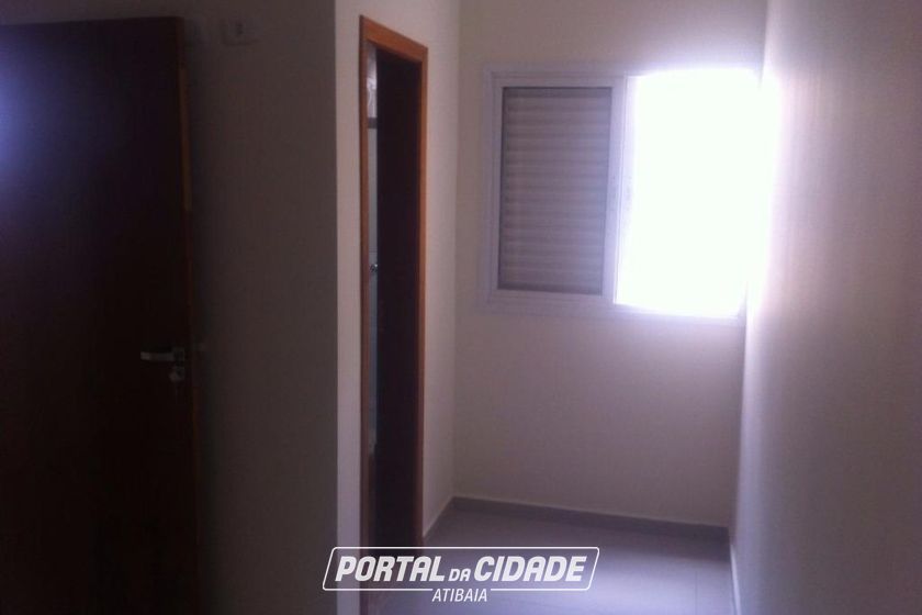 Apartamento para alugar - 75m&sup2; - ALVIN&Oacute;POLIS