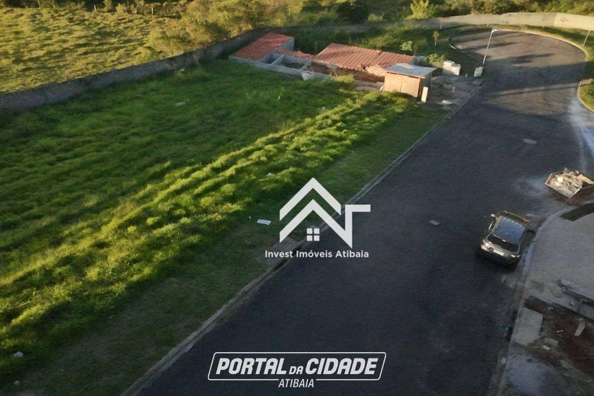 Terreno &agrave; venda - 318m&sup2; - Laranja Azeda
