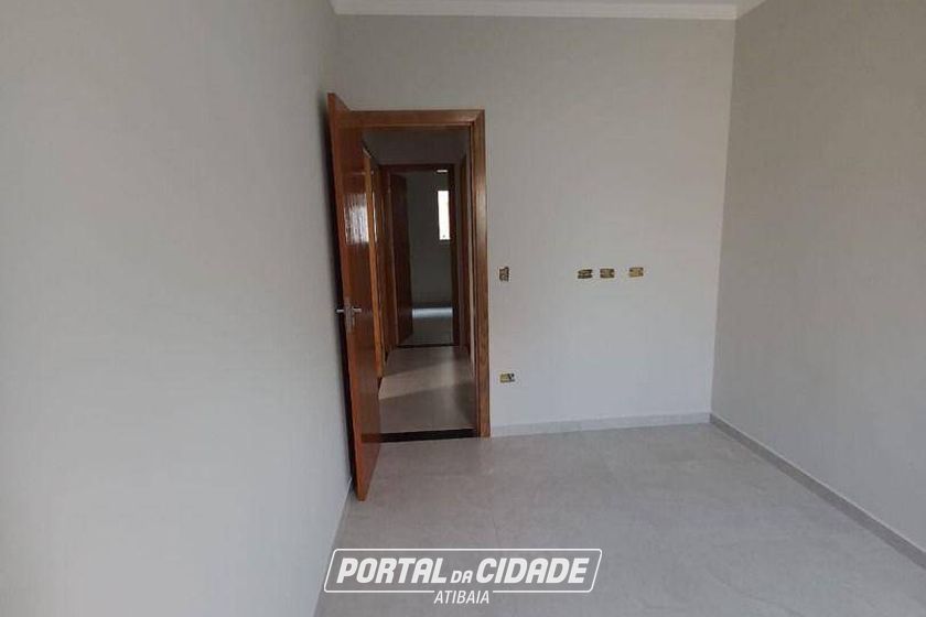 Casa &agrave; venda - 98m&sup2; - Nova Cerejeiras