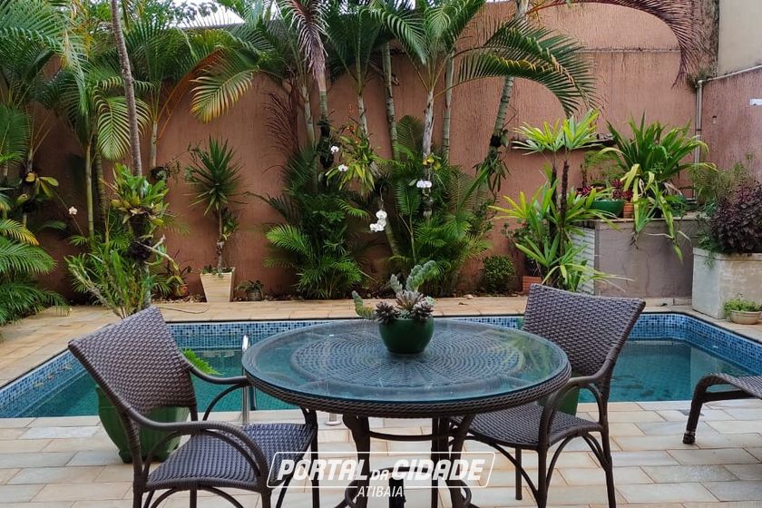 Sobrado &agrave; venda - JARDIM DOS PINHEIROS