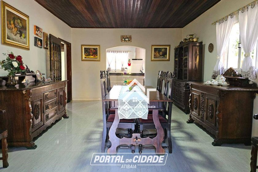 Ch&aacute;cara &agrave; venda - 2000m&sup2; - Vit&oacute;ria R&eacute;gia