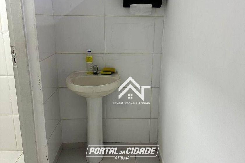 Sal&atilde;o Comercial para alugar - 150m&sup2; - Centro