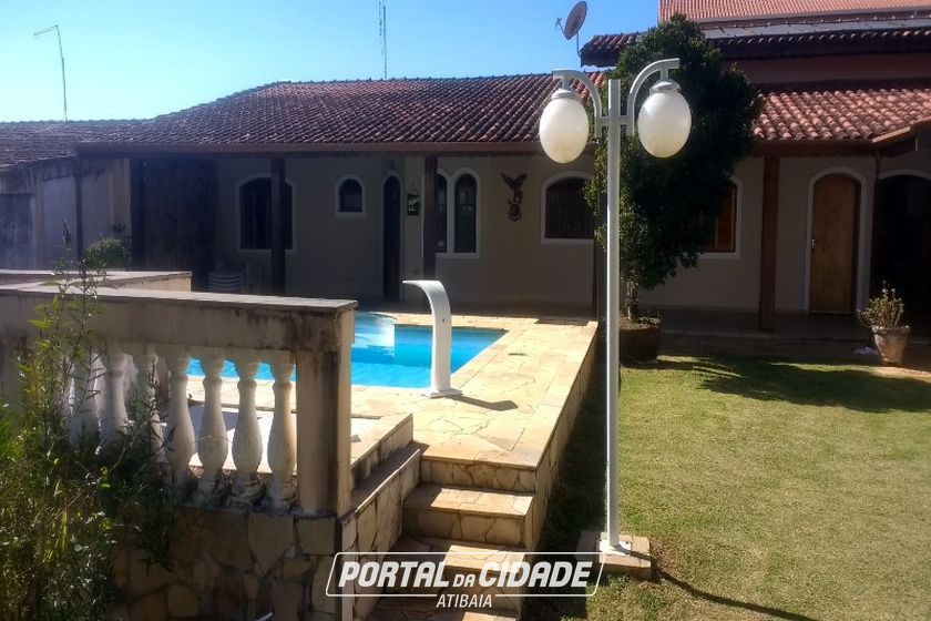 Casa &agrave; venda - 174m&sup2; - JD DOS PINHEIROS