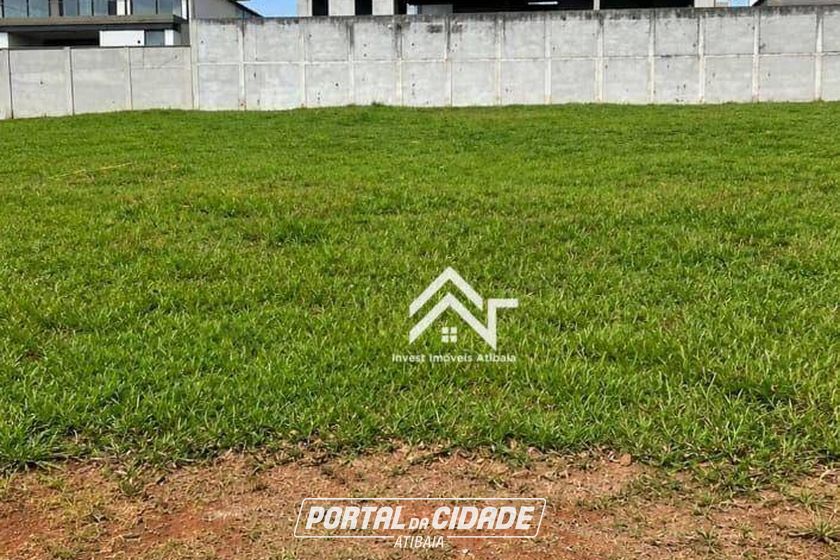 Terreno &agrave; venda - 806m&sup2; - Boa Vista